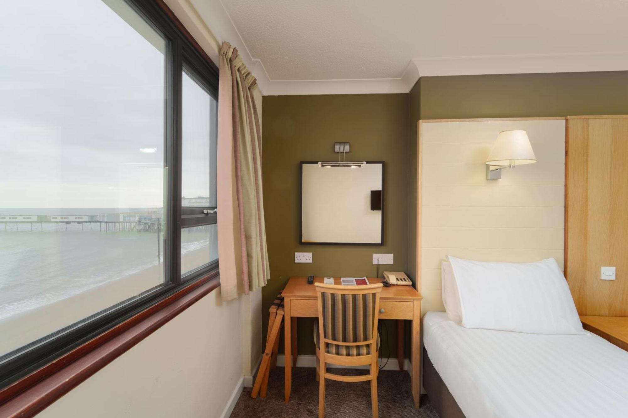 Trouville Hotel By Compass Hospitality Sandown Luaran gambar