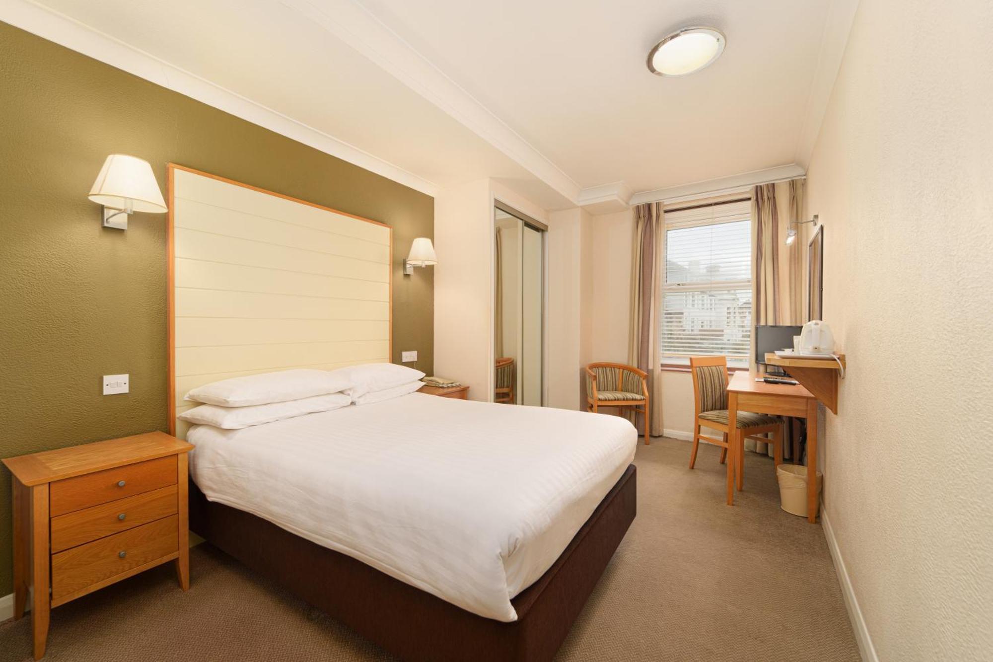 Trouville Hotel By Compass Hospitality Sandown Luaran gambar